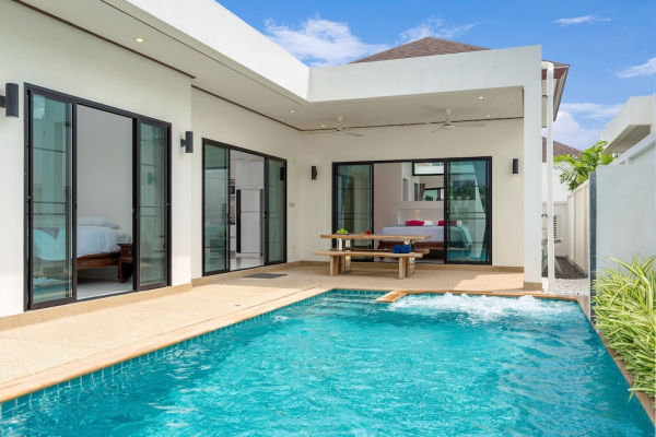 Thai-Themed 3BR Boutique Villa by Intira